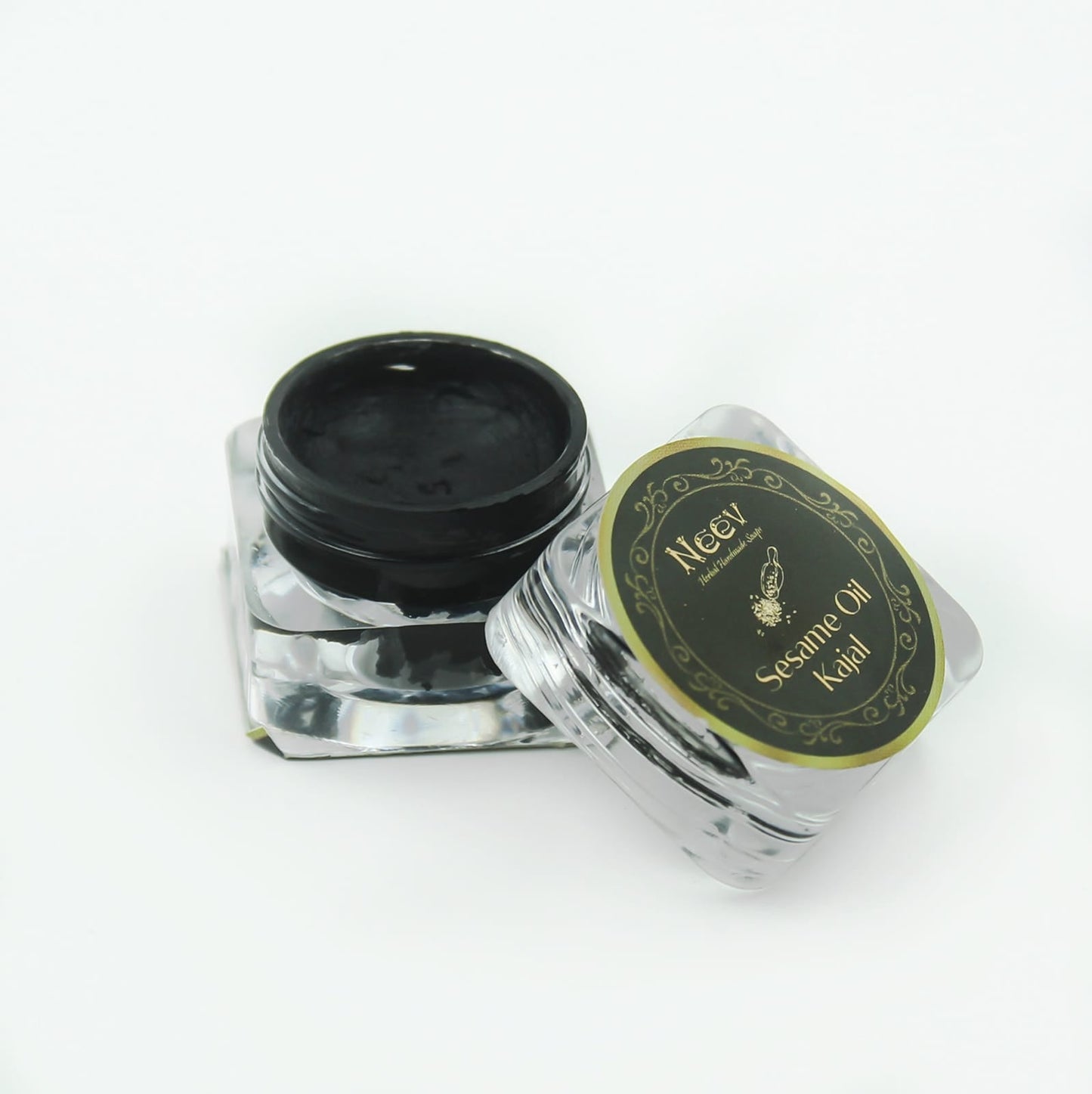 SESAME OIL KAJAL FOR DARK SMOKY EYES