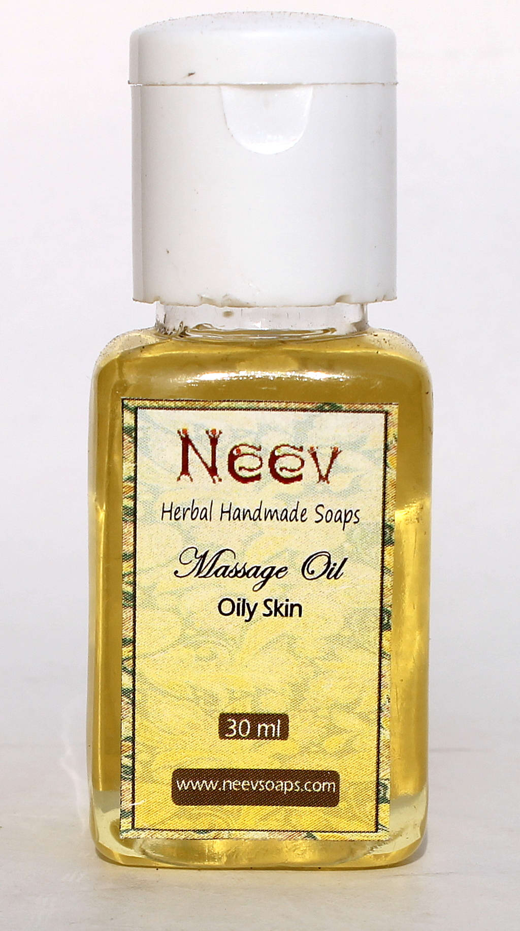 AROMATHERAPY MASSAGE OIL FOR OILY SKIN