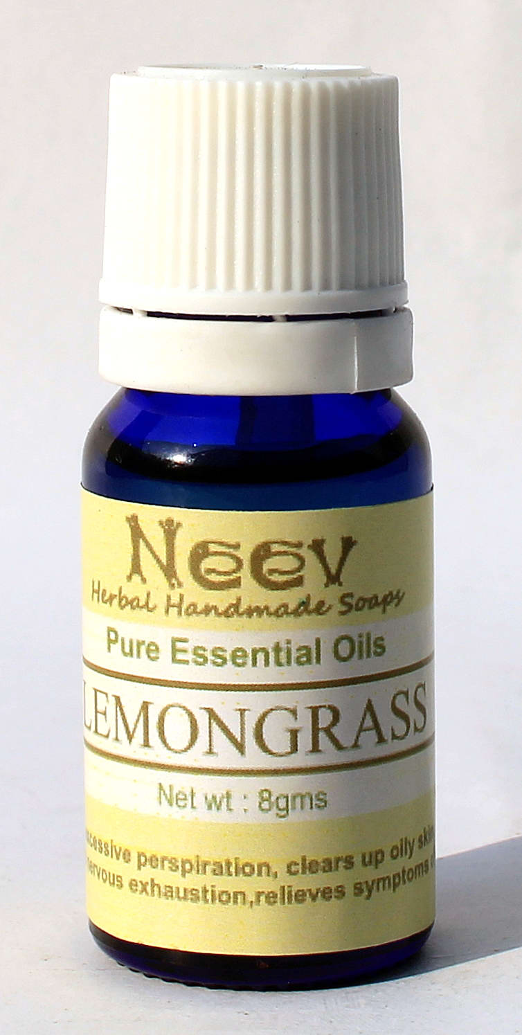 LEMONGRASS ESSENTIAL OIL
