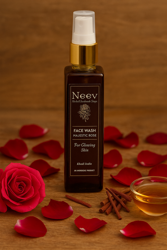Rose Majestic Glow Face Wash
