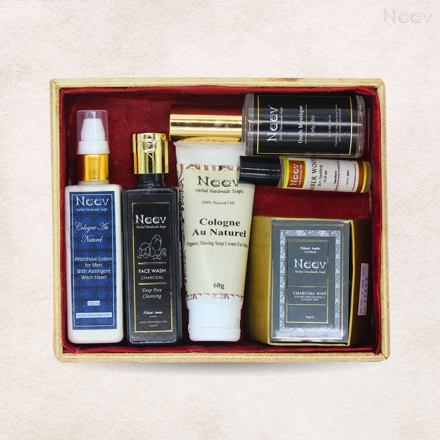 LUXURIOUS GIFT BOX FOR MEN