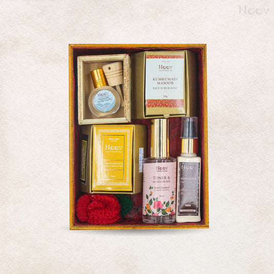 LUXURIOUS FESTIVE GIFT HAMPER FOR WOMEN